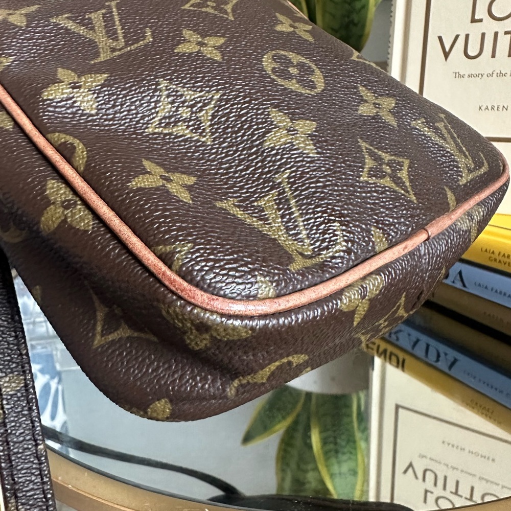 Louis Vuitton Brown Monogram Crossbody Bag - Picture 6 of 16